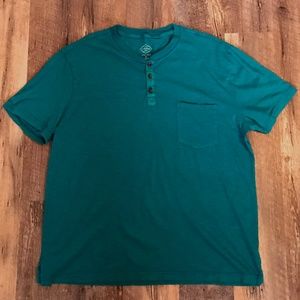St John's Bay Men's Green Legacy Henley Size XL